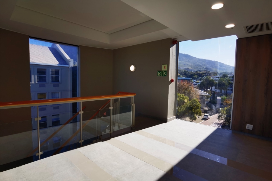 To Let commercial Property for Rent in Rondebosch Western Cape
